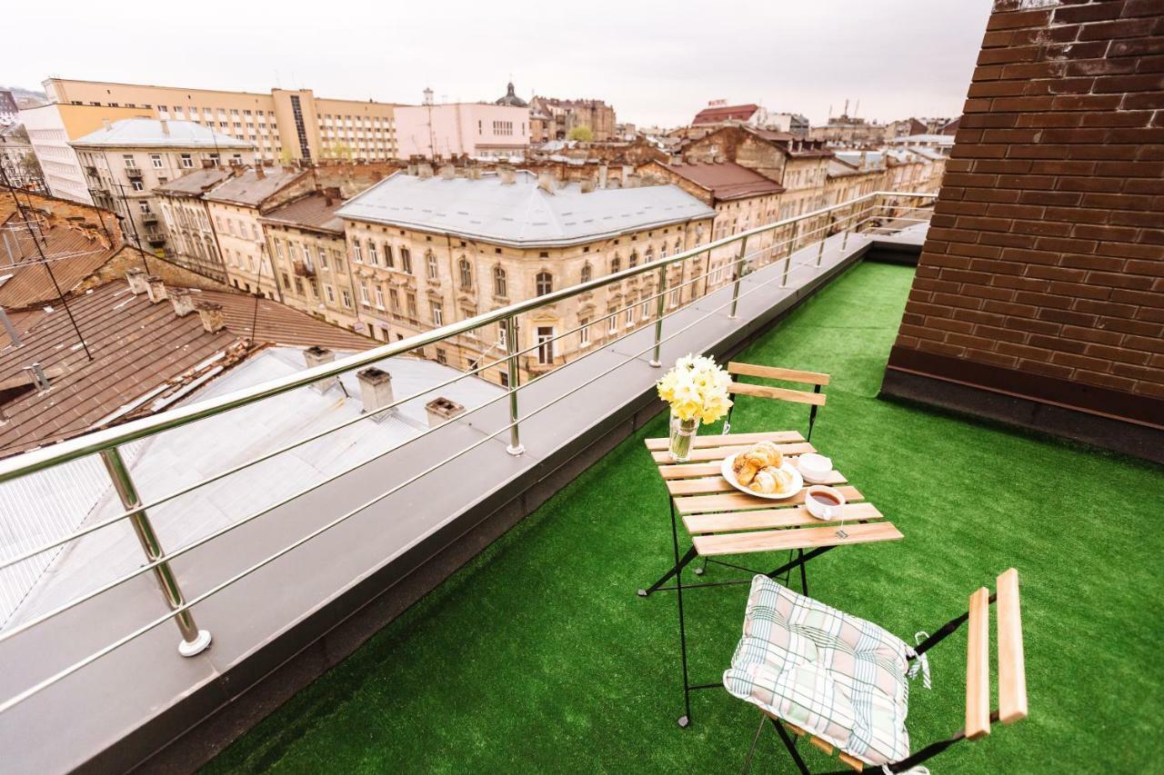 Luxury Terrace View Apartment! Lviv Eksteriør bilde